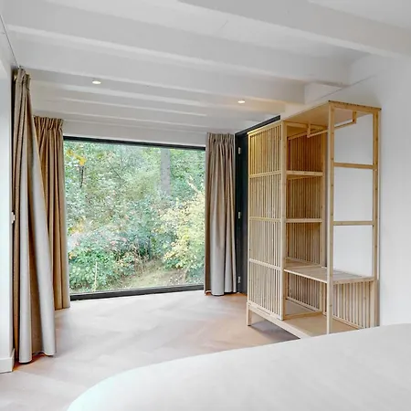 Luxury Forest 3 Bed Villa *